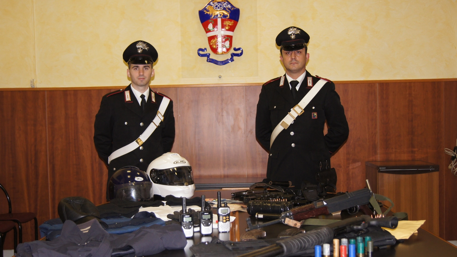Il materiale sequestrato dai carabinieri