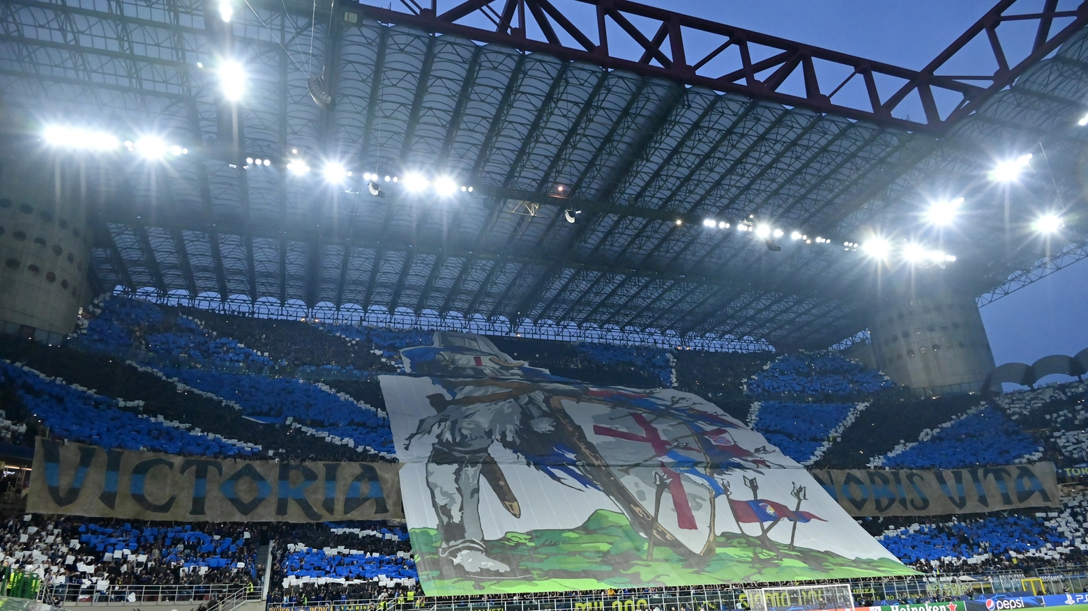 La coreografia per la semifinale Inter-Milan La coreografia per la semifinale Inter-Milan