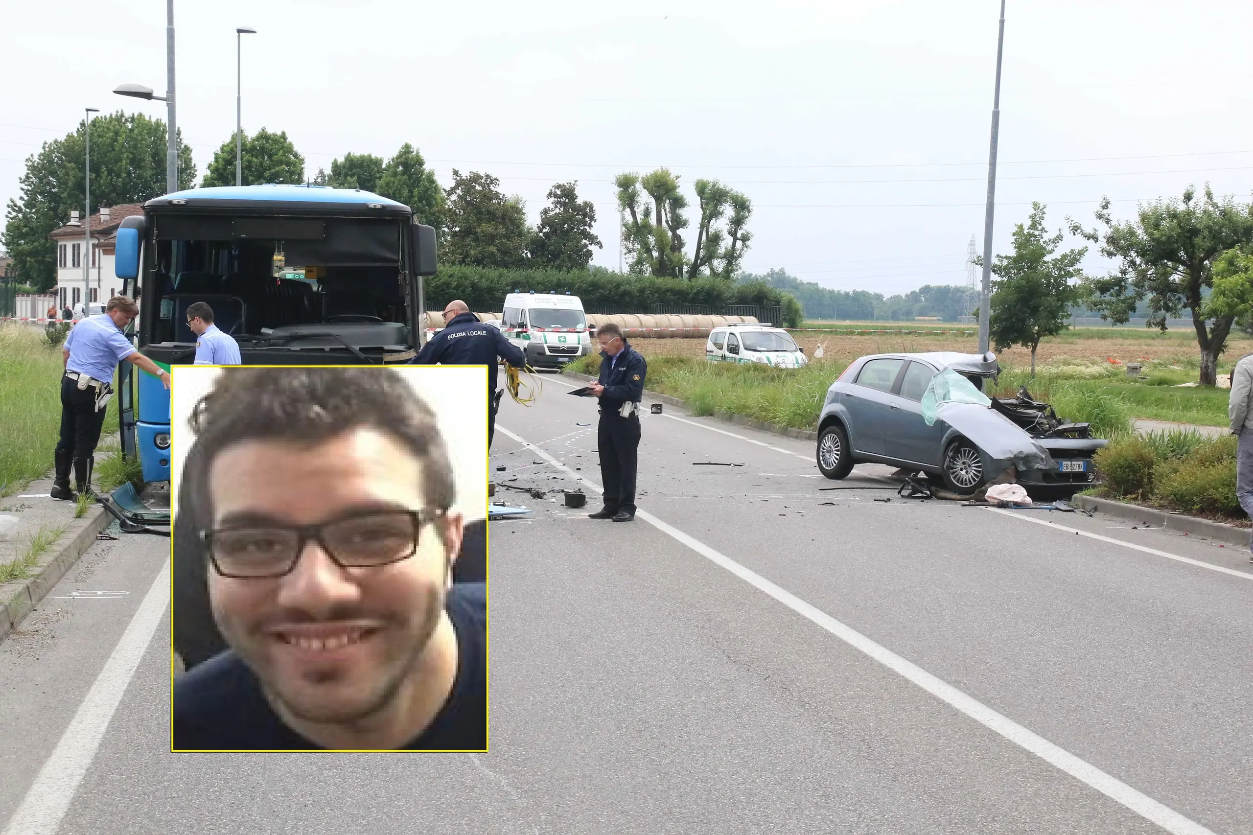 Incidente a Cremona, si schianta in auto contro pullman di linea: morto 23enne