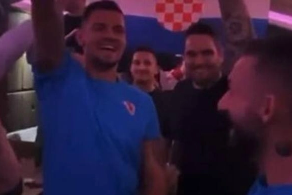 Un frame del video incriminato (dal web)