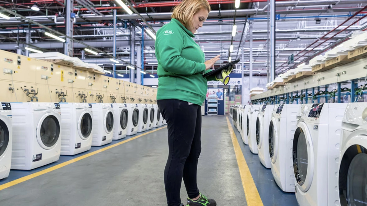 Le preoccupazioni dei lavoratori riguardano i primi due giorni di “stop” dello stabilimento già messi a calendario per la settimana prossima, con l’obiettivo di tagliare i costi