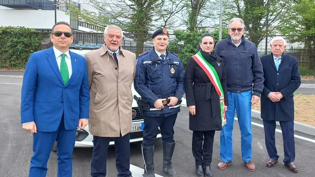 Intervento per sicurezza e decoro Stop a discariche e degrado col nuovo sbocco di via Da Vinci Intervento per sicurezza e decoro Stop a discariche e degrado col nuovo sbocco di via Da Vinci