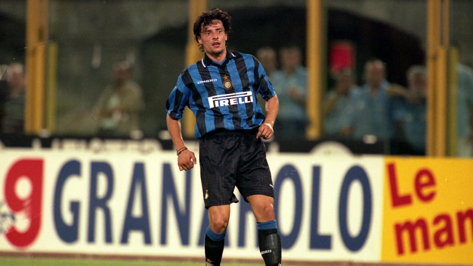 Luigi Sartor con la maglia dell'Inter