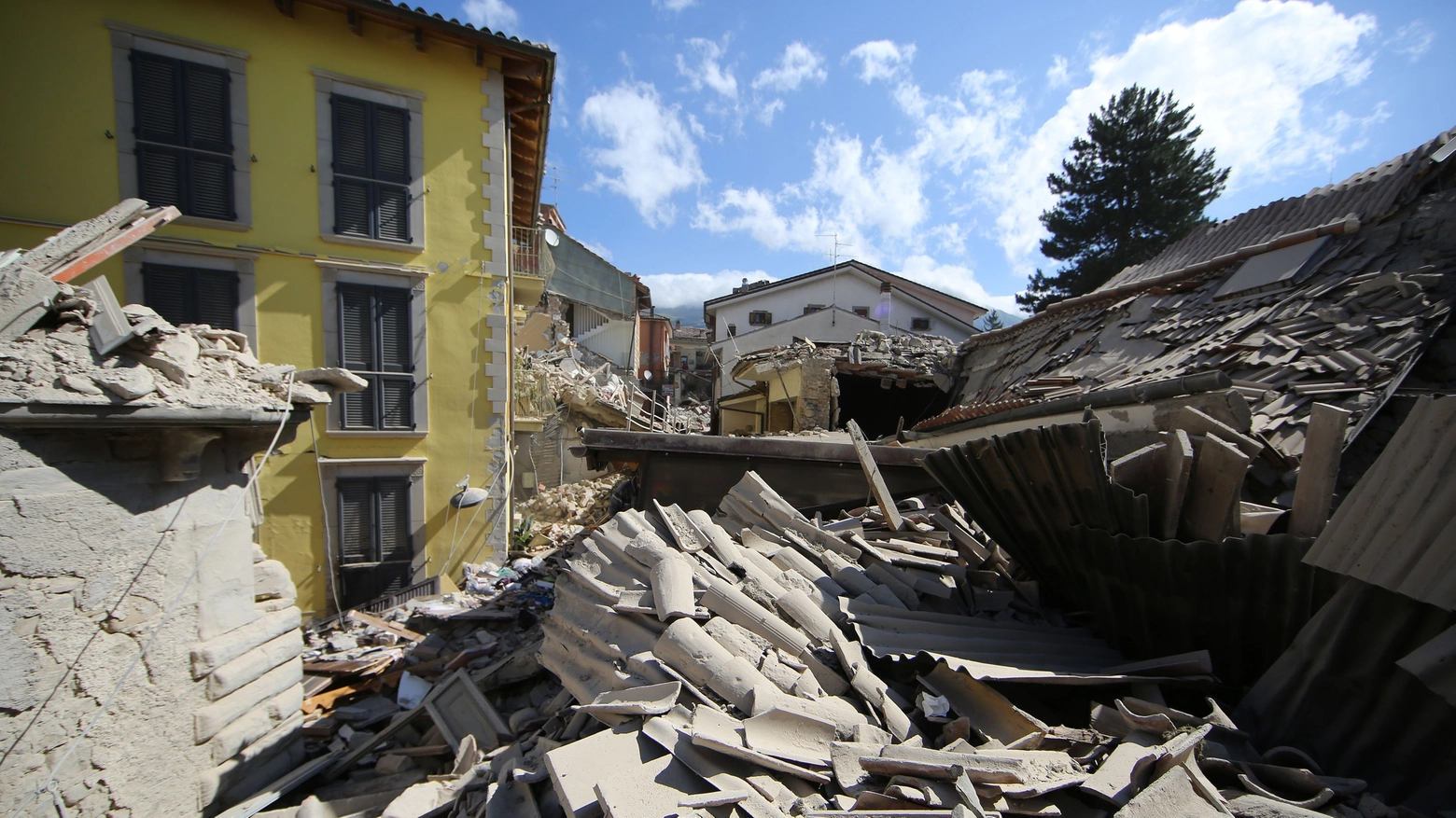 Terremoto nel centro Italia tra Rieti e Norcia