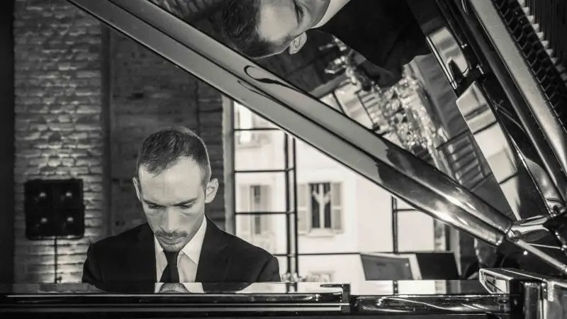 Il pianista Orazio Sciortino Il pianista Orazio Sciortino