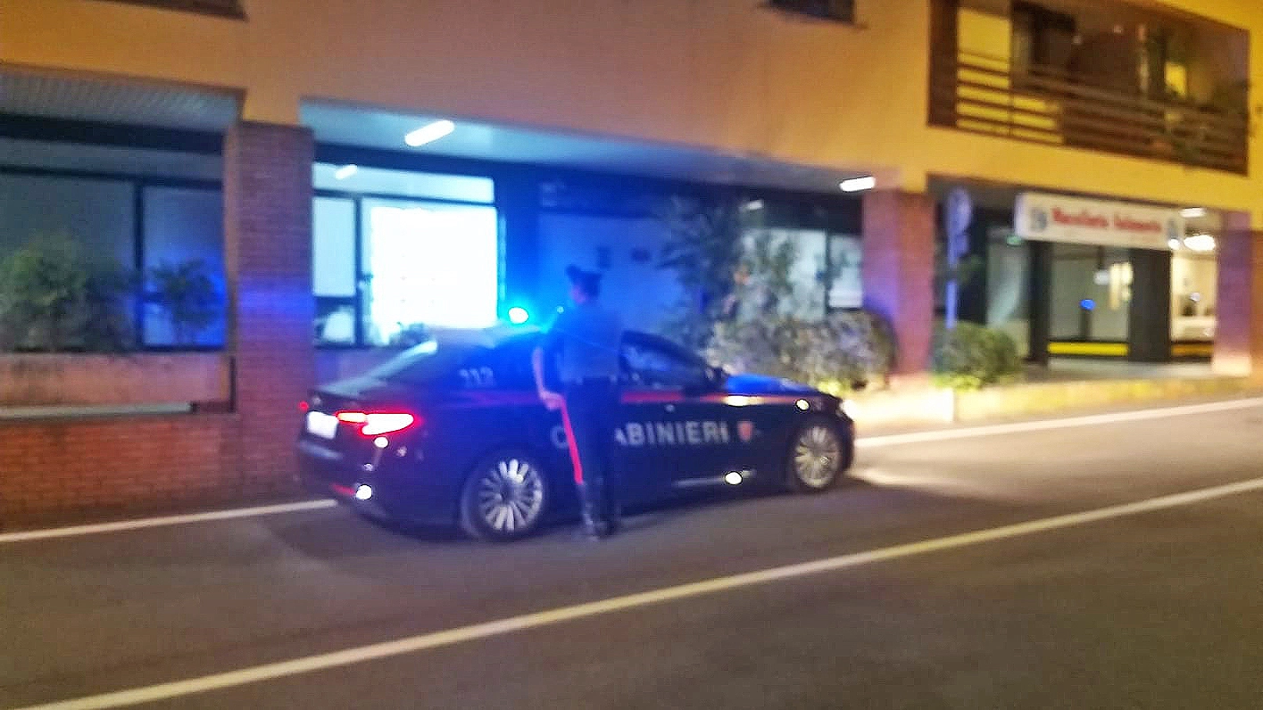 Carabinieri in via Castelrotto Carabinieri in via Castelrotto