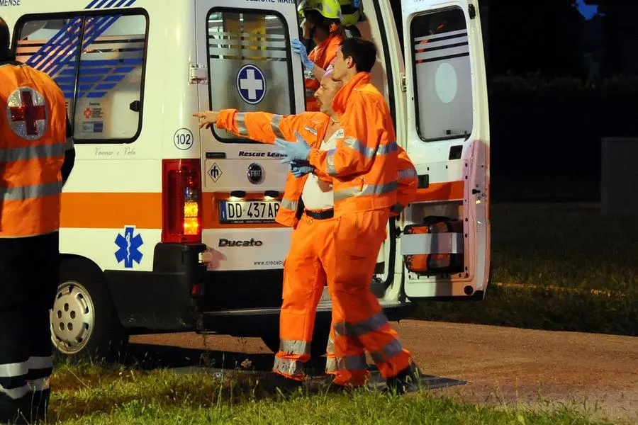 Incidente in via Meda, investita da scooter: morta donna