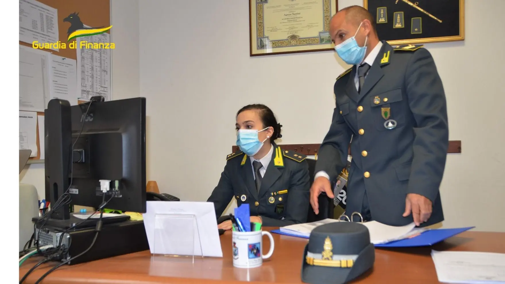 Pavia, fatture false e riciclaggio : sequestro per 1,4 milioni di euro