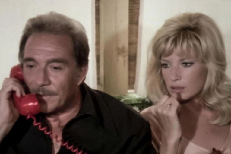 Ugo Tognazzi e Monica Vitti ne "L'anatra all'arancia"