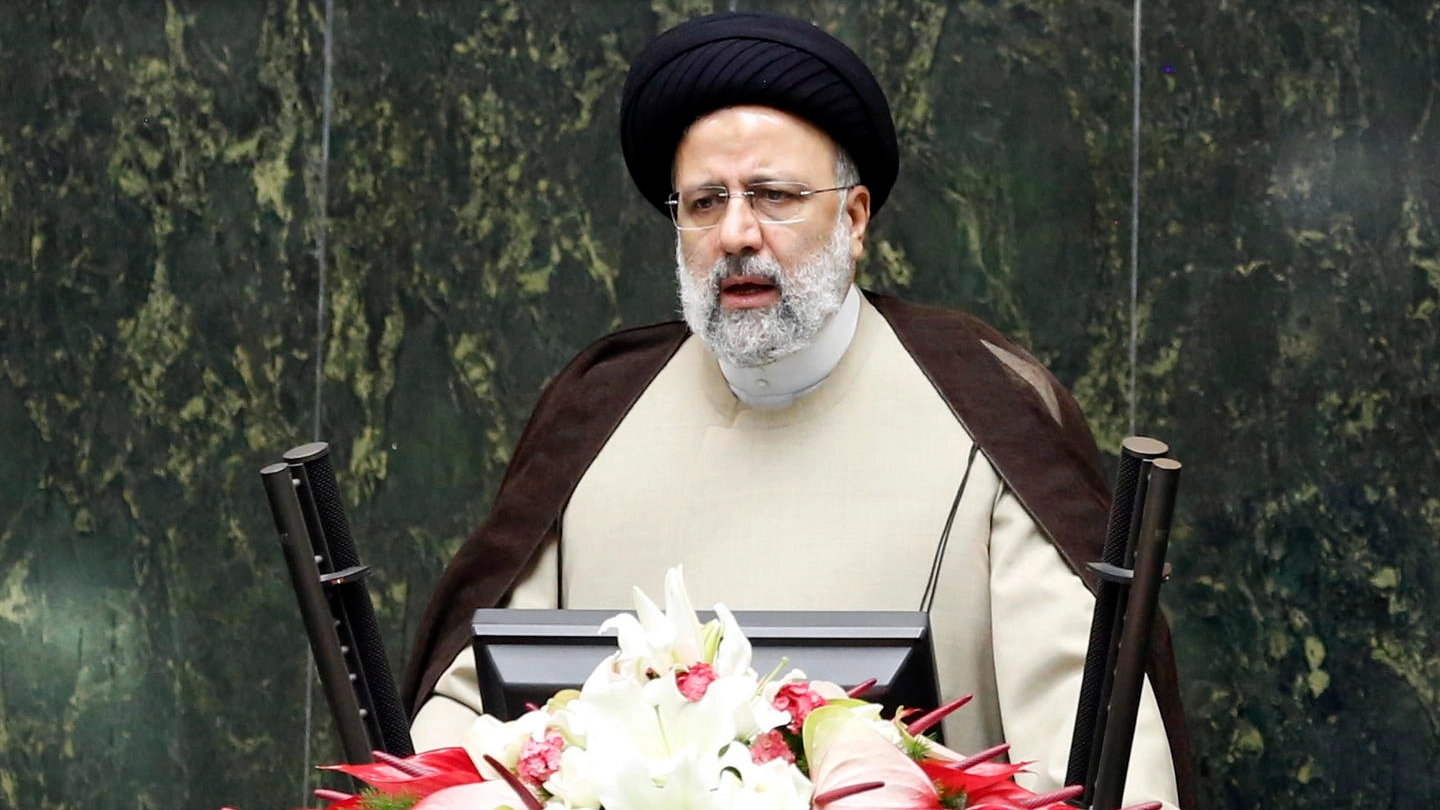 Il presidente dell'Iran Ebrahim Raisi  punta al nucleare