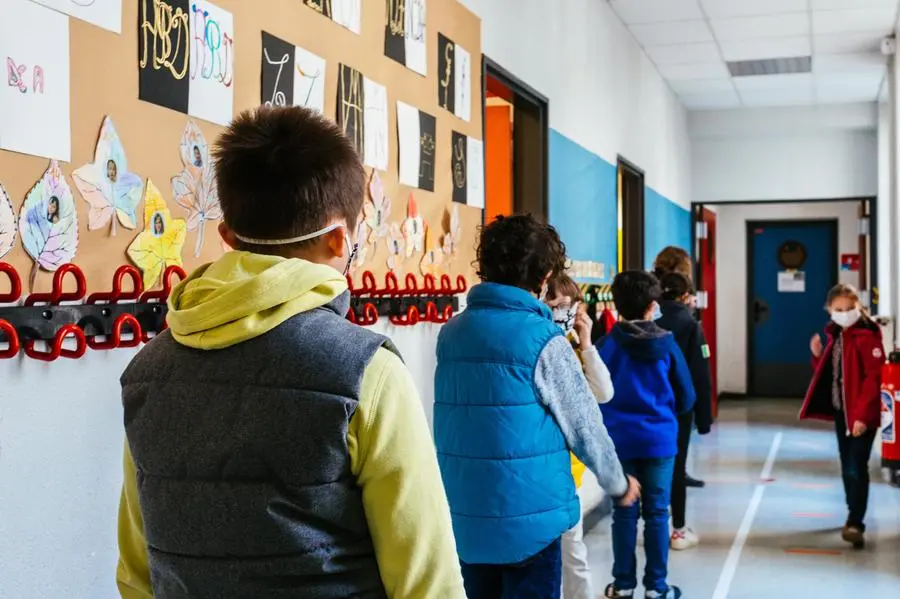 Brescia, l’ombra di Omicron sul ritorno a scuola