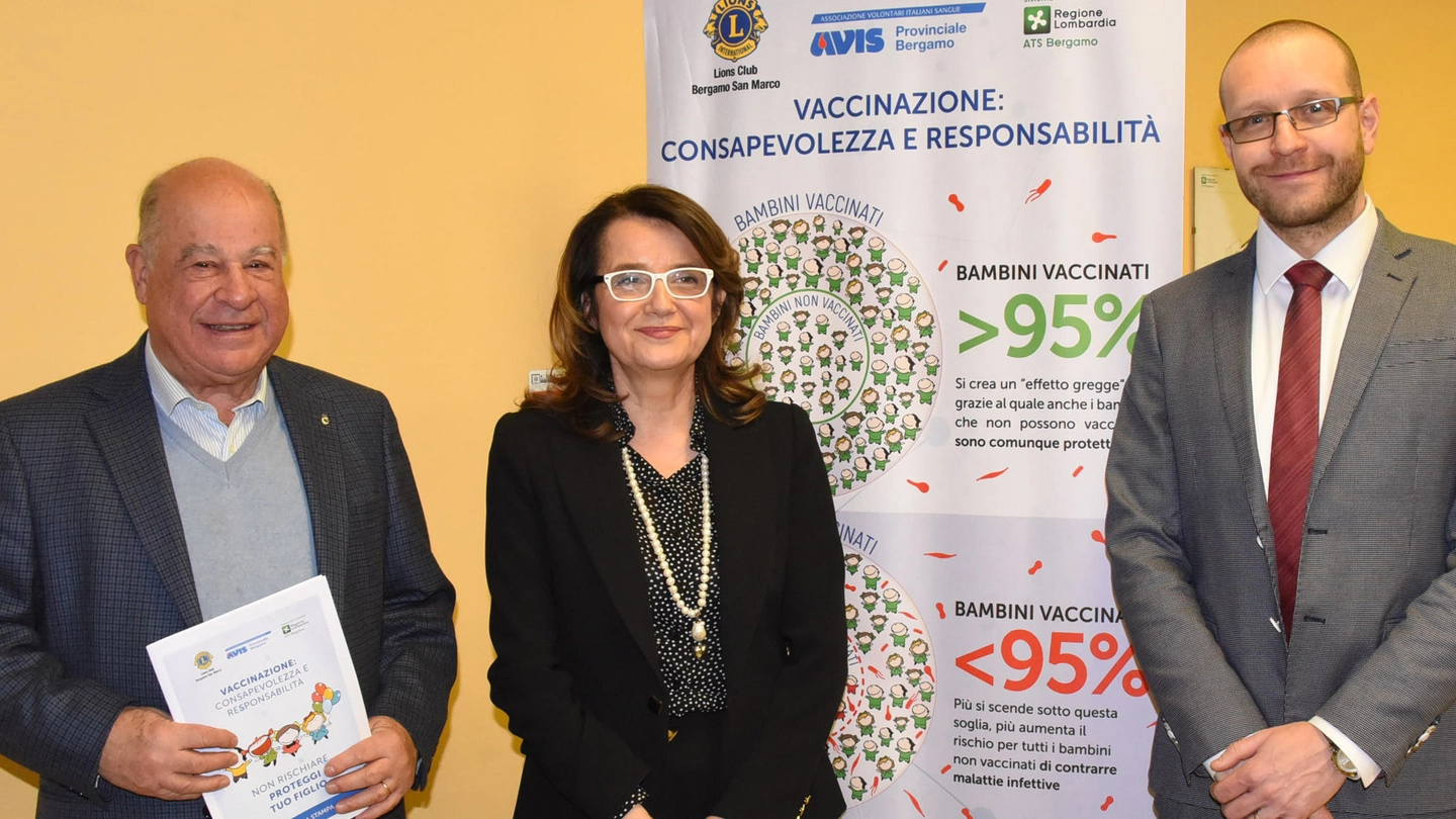 Riccardo Gudalupi, Mara Azzi e Artemio Trapattoni
