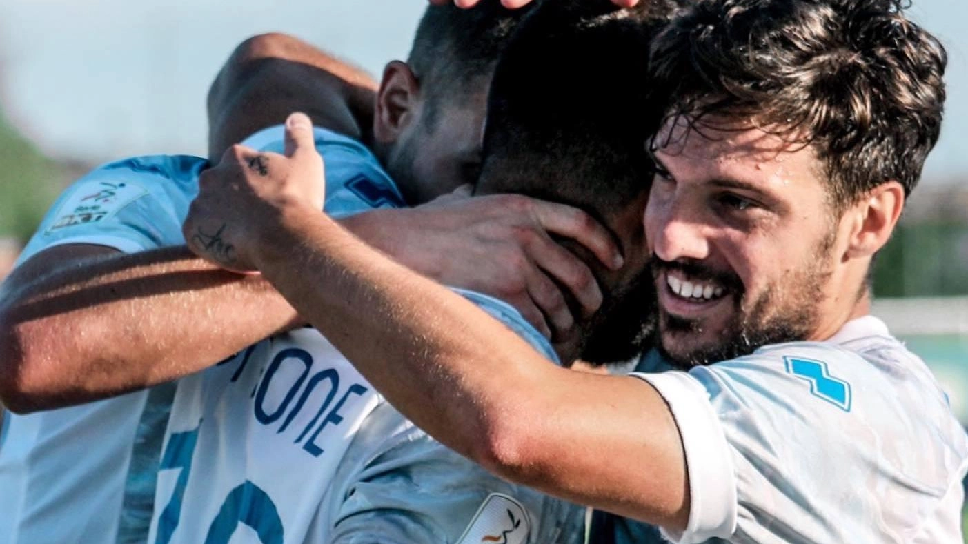 Ioannou e doppietta di Cutrone. Il Como sbanca Cittadella e vola Ioannou e doppietta di Cutrone. Il Como sbanca Cittadella e vola