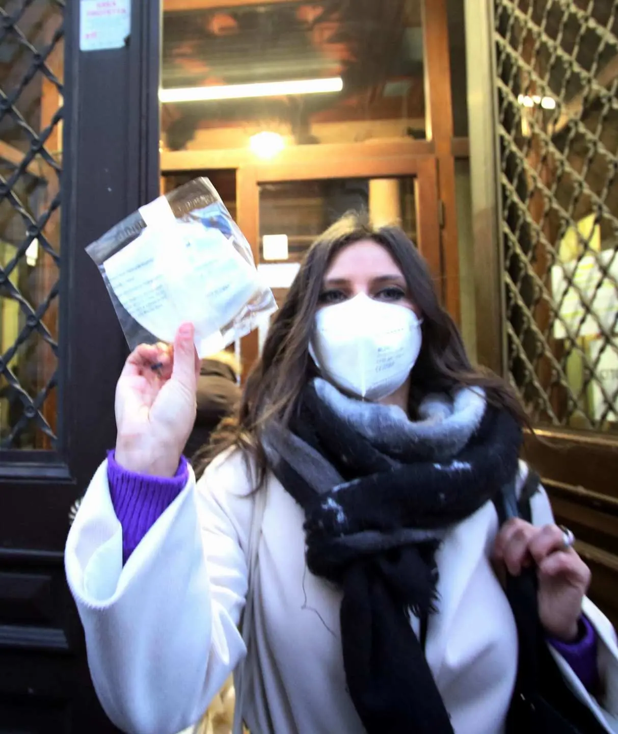 Il coronavirus accelera nelle scuole di Milano