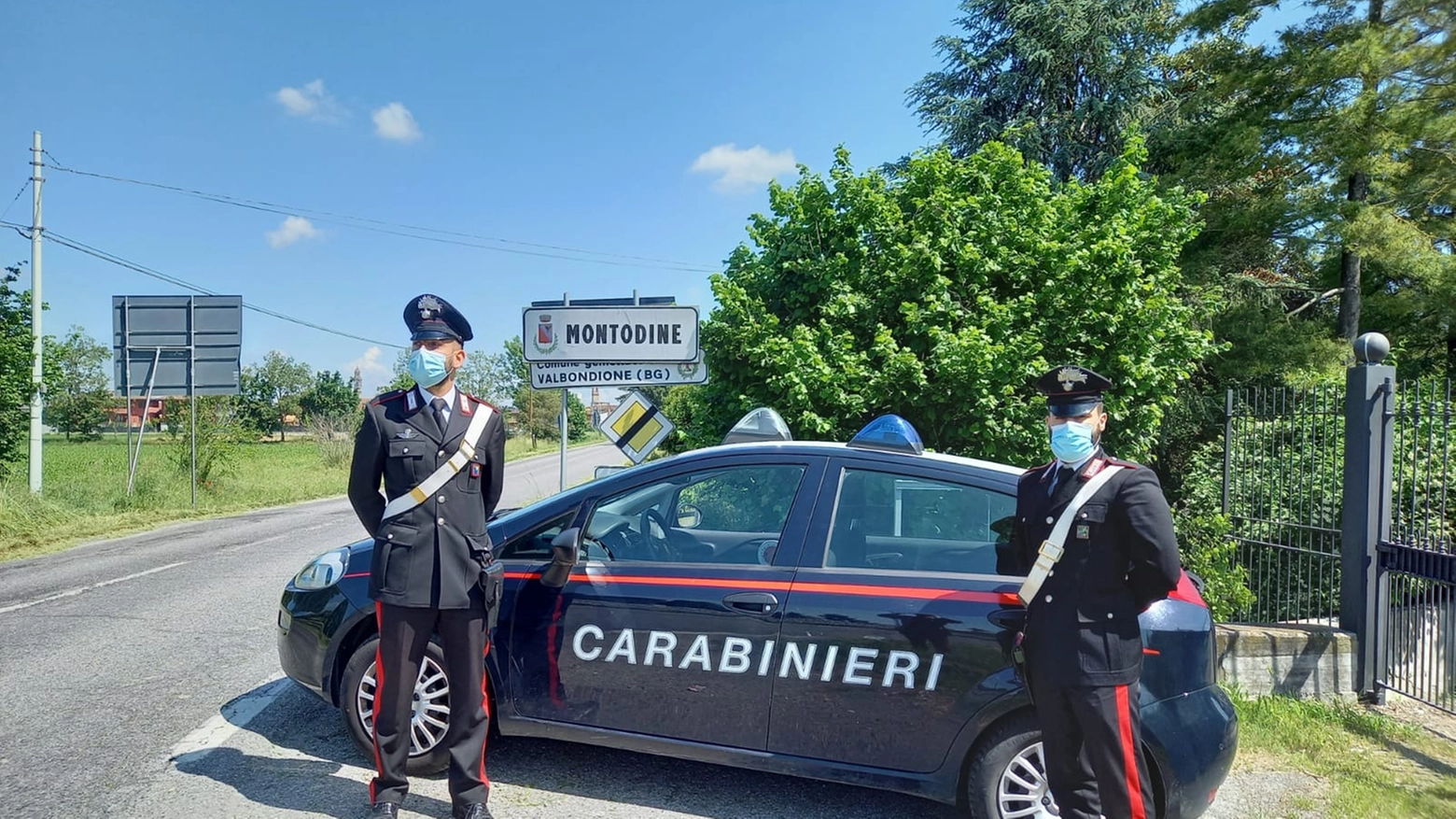 Denunciati dai carabinieri
