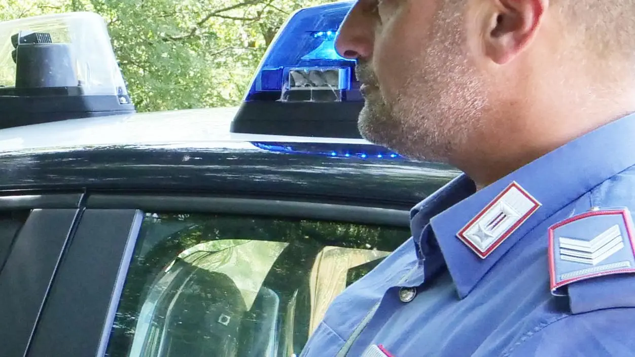 Portafogli rubato al mercato Denunciate due straniere Portafogli rubato al mercato Denunciate due straniere