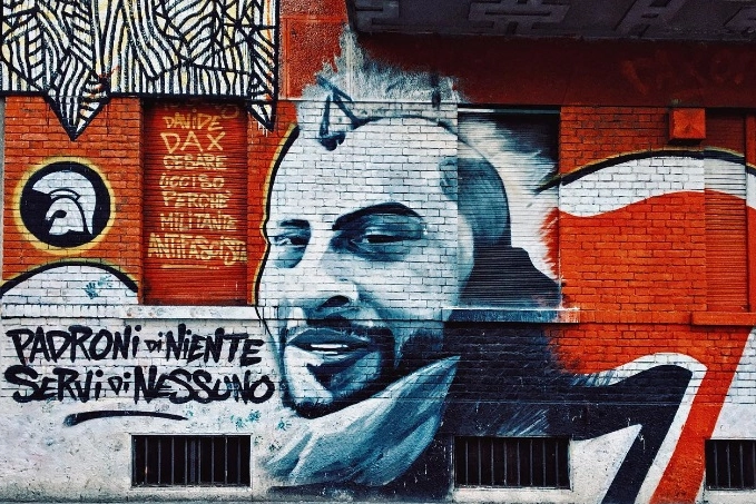 Murales per Dax in via Gola