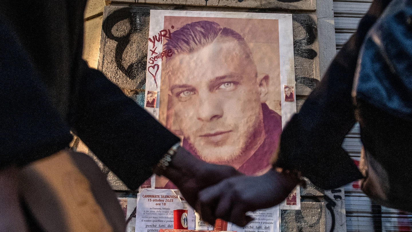 Il ricordo di Yuri Urizio nella camminata sui Navigli