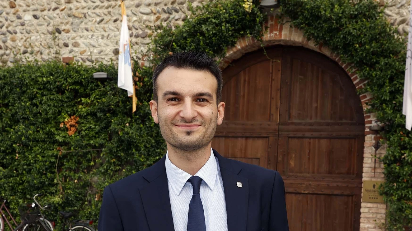 Visite guidate a Villa Borromeo in sottofondo l’orchestra d’archi