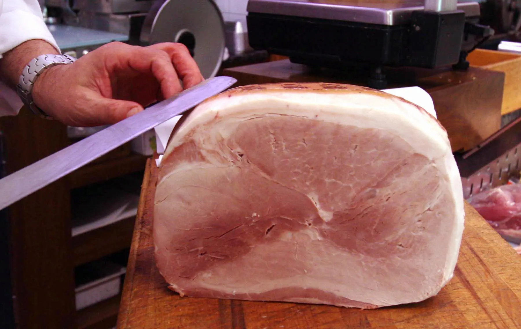 Allerta alimentare, richiamato trancio di prosciutto cotto per sospetta presenza di soia non dichiarata in etichetta