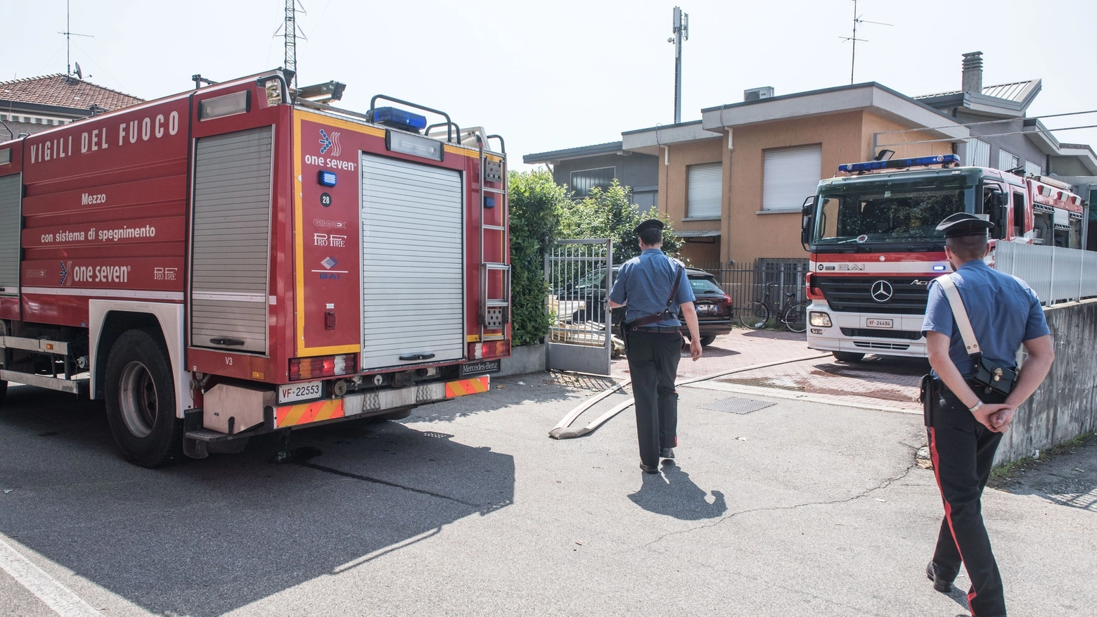 Incendio in un capannone a Cinisello (Spf)