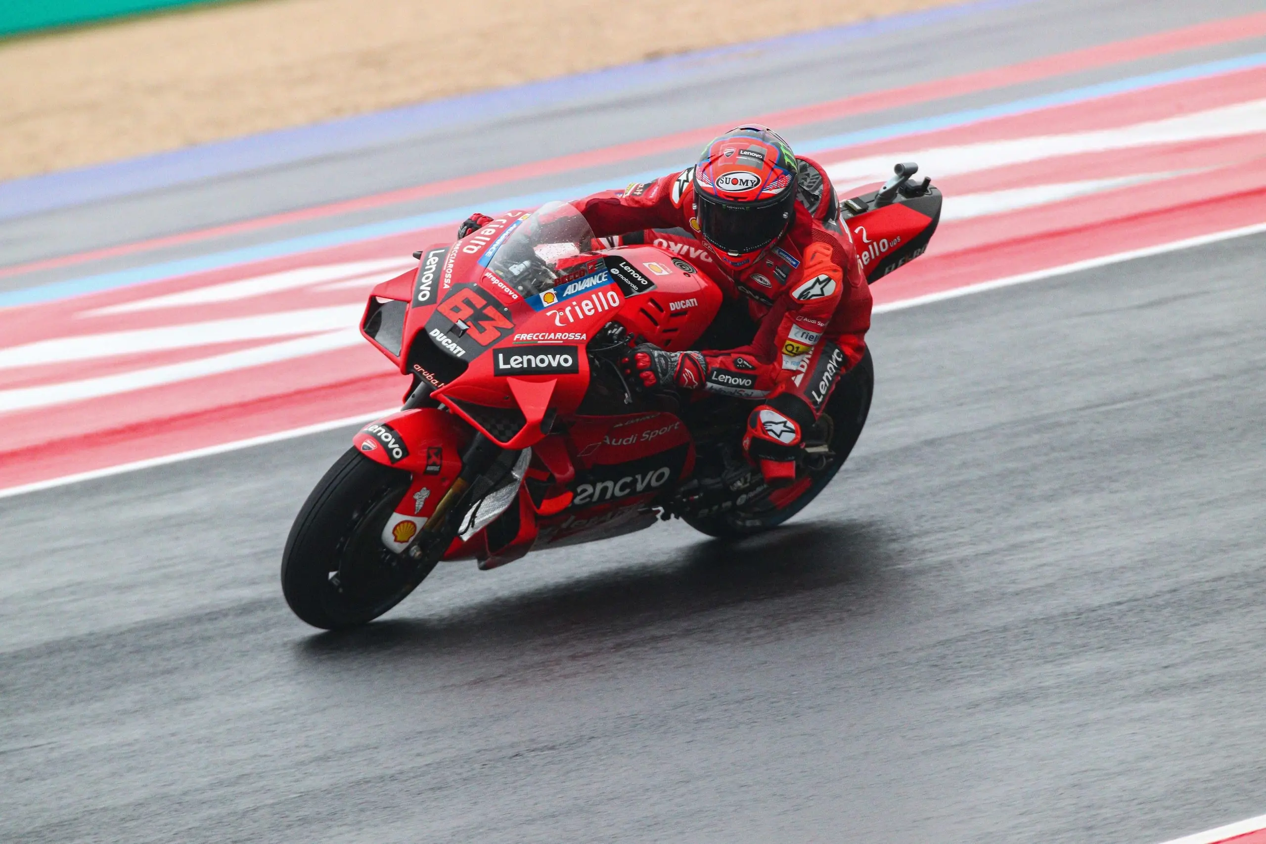 MotoGp Misano: pole di Bagnaia, Quartararo nelle retrovie. Dove vedere la gara