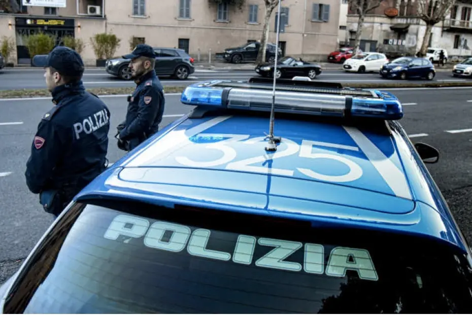 Droga a Ponte Chiasso, spacciatore incastrato dalla segnalazione sull'app YouPol