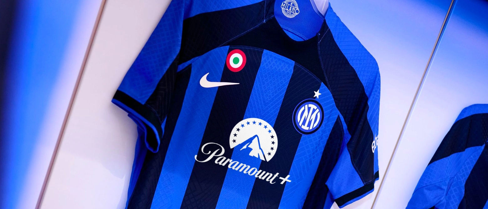 Sponsor ad Inter-im: Paramount+ sulle maglie per le ultime due partite