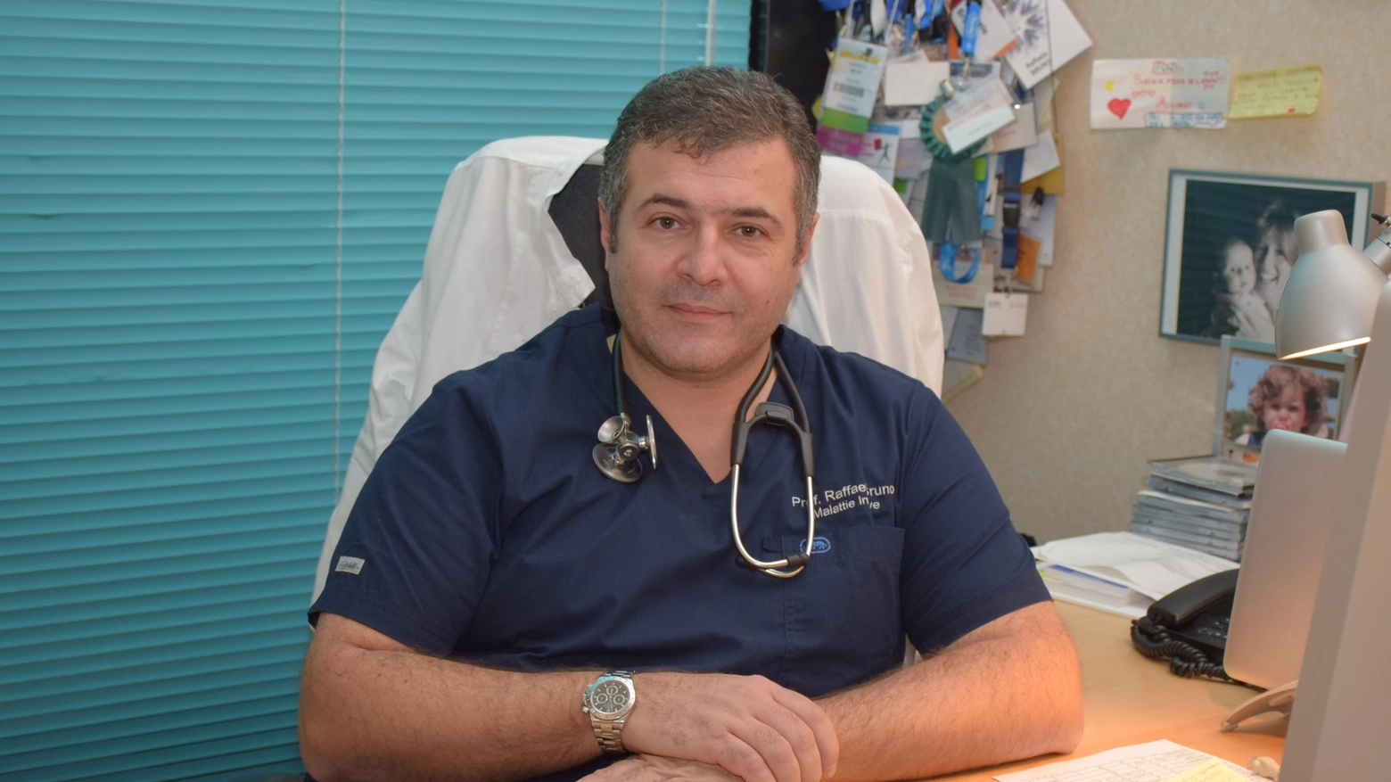 Il professor Raffaele Bruno, direttore del reparto Malattie infettive 