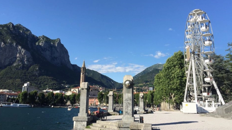 La ruota panoramica a Lecco