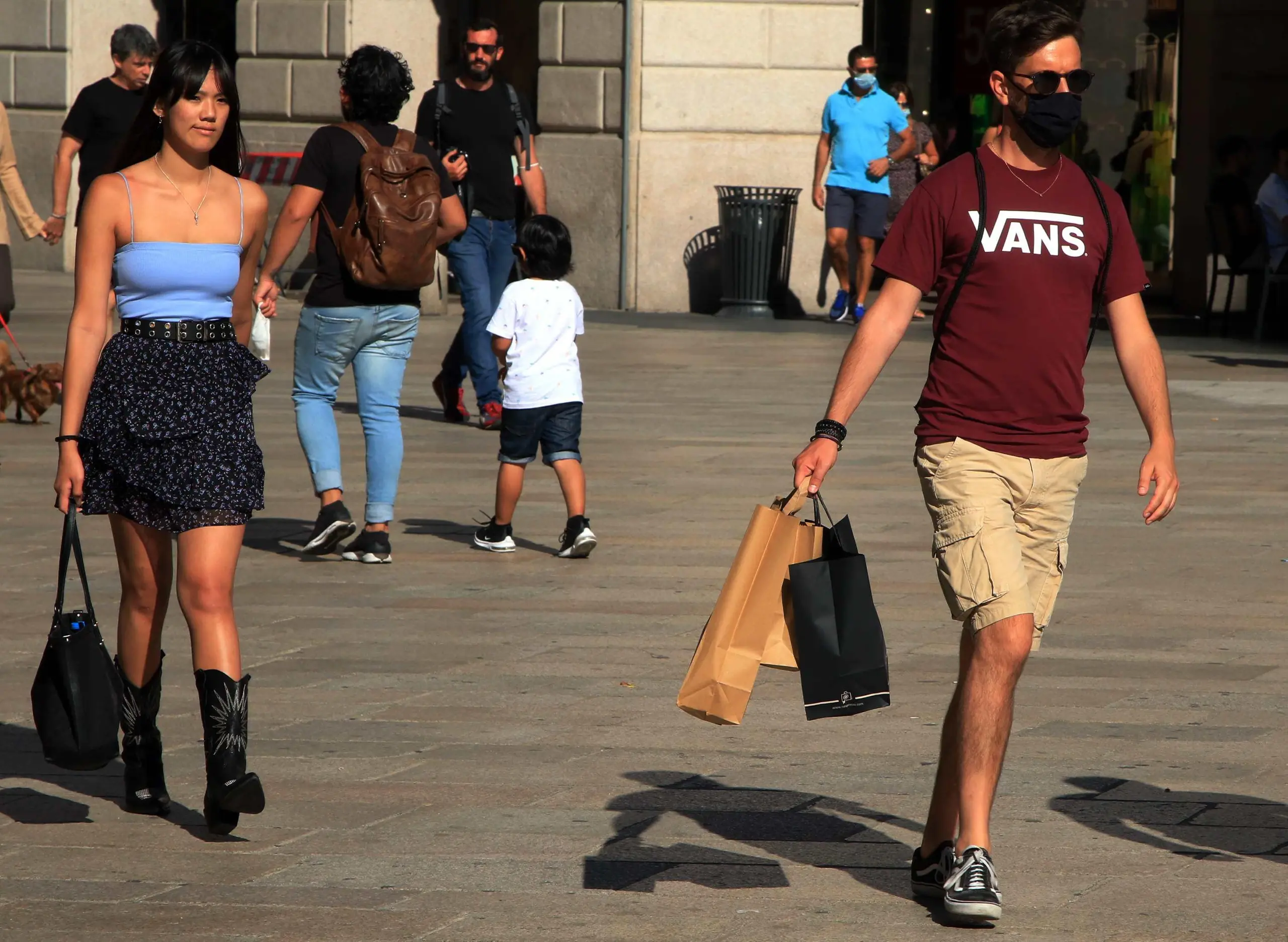 Milano, Meghnagi: "Idea scellerata spostare i saldi in agosto"