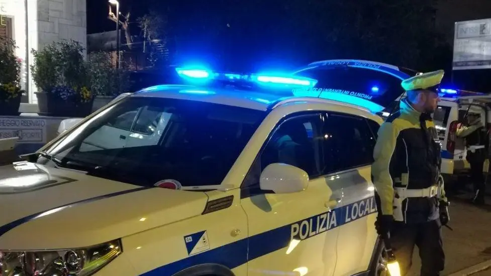 Weekend di ordinaria violenza Risse a notte fonda: due feriti Weekend di ordinaria violenza Risse a notte fonda: due feriti