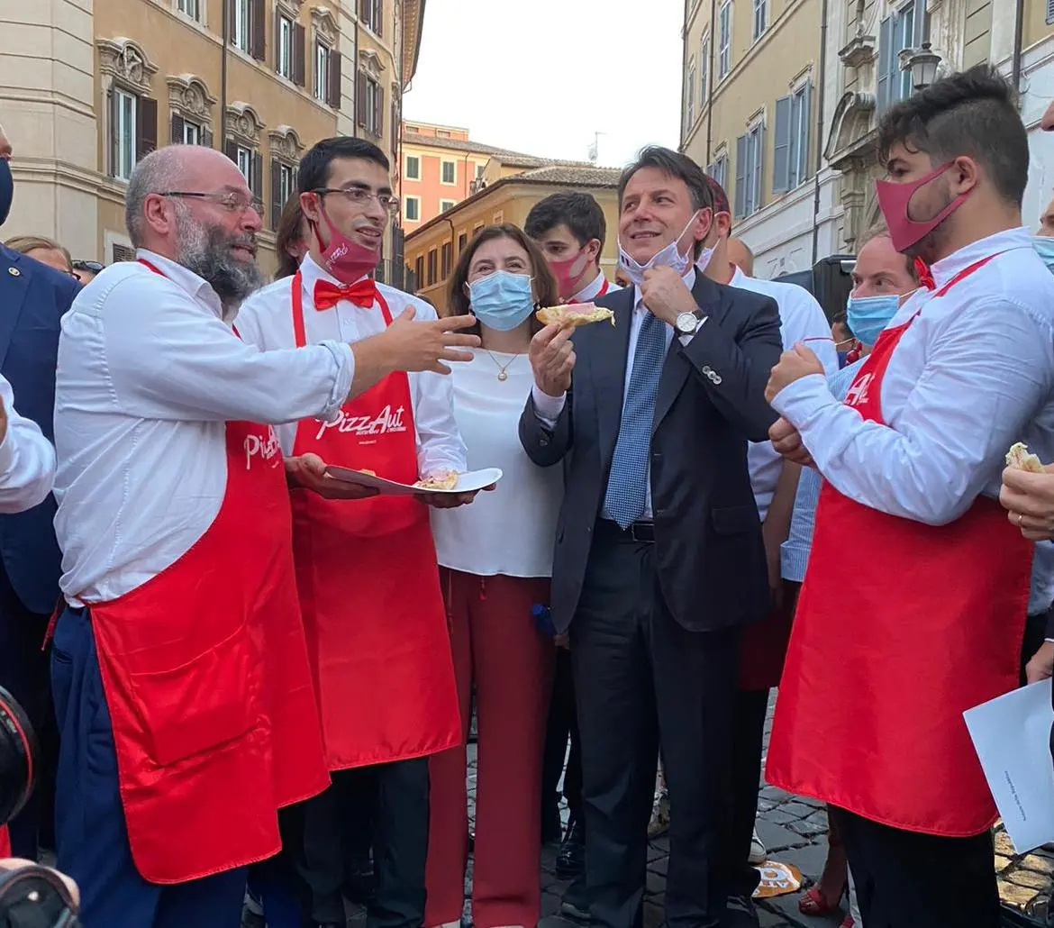 Vittime del treno Conte alla cerimonia