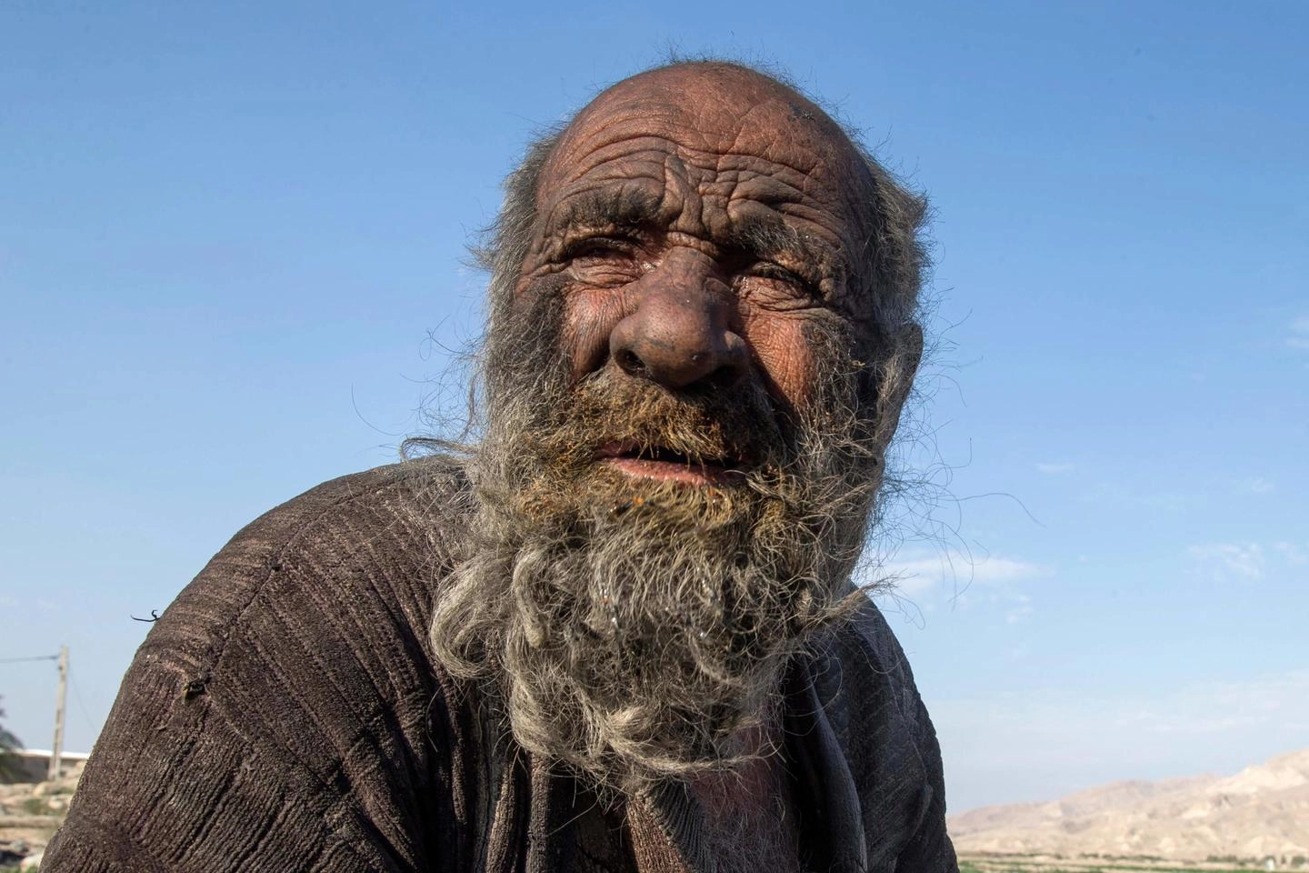 Amou Ajii, morto a 94 anni l'eremita soprannominato «l'uomo più  sporco del mondo»