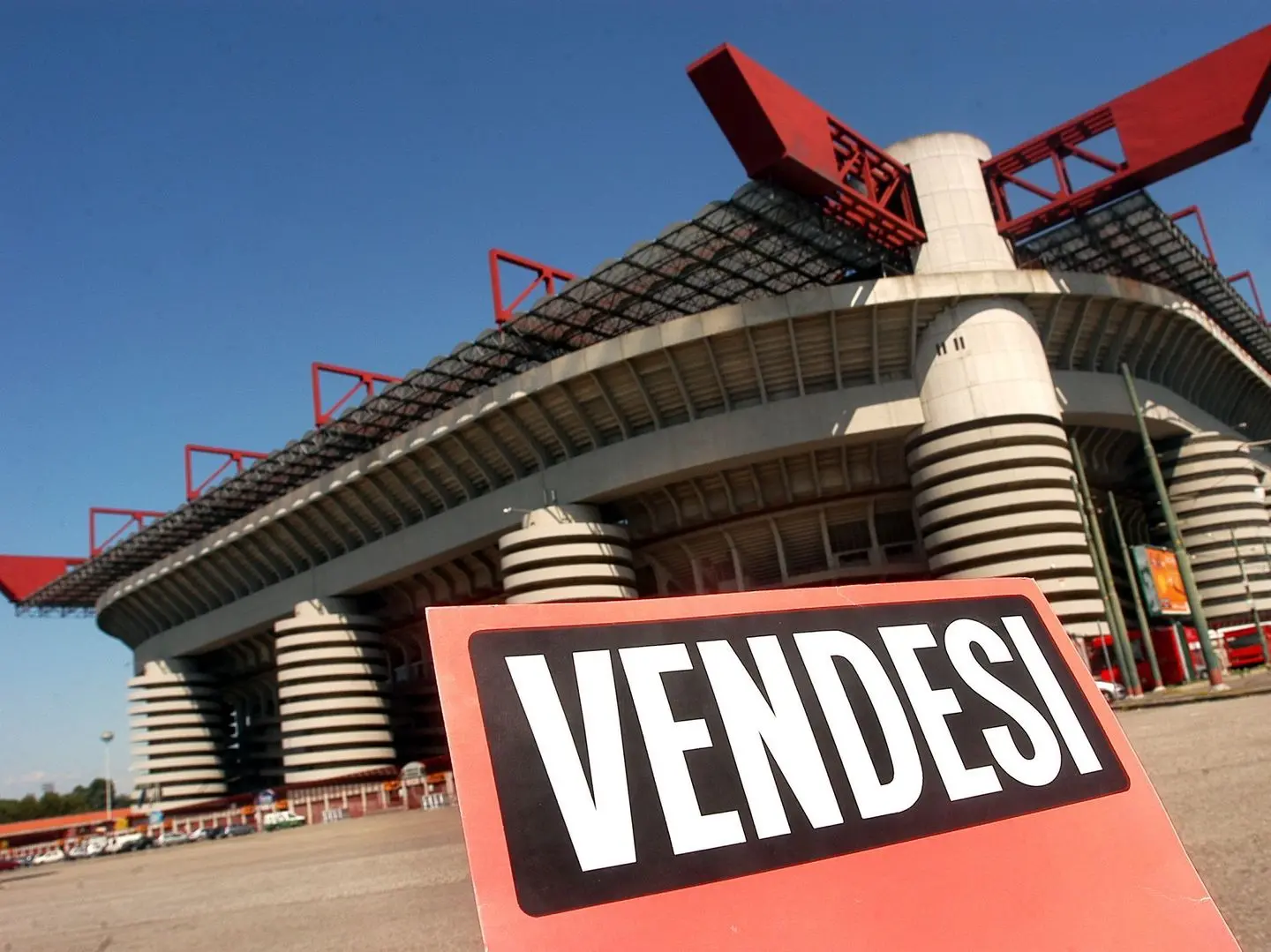Stadio San Siro, Albertini: "Per me può essere abbattuto senza rimpianti"