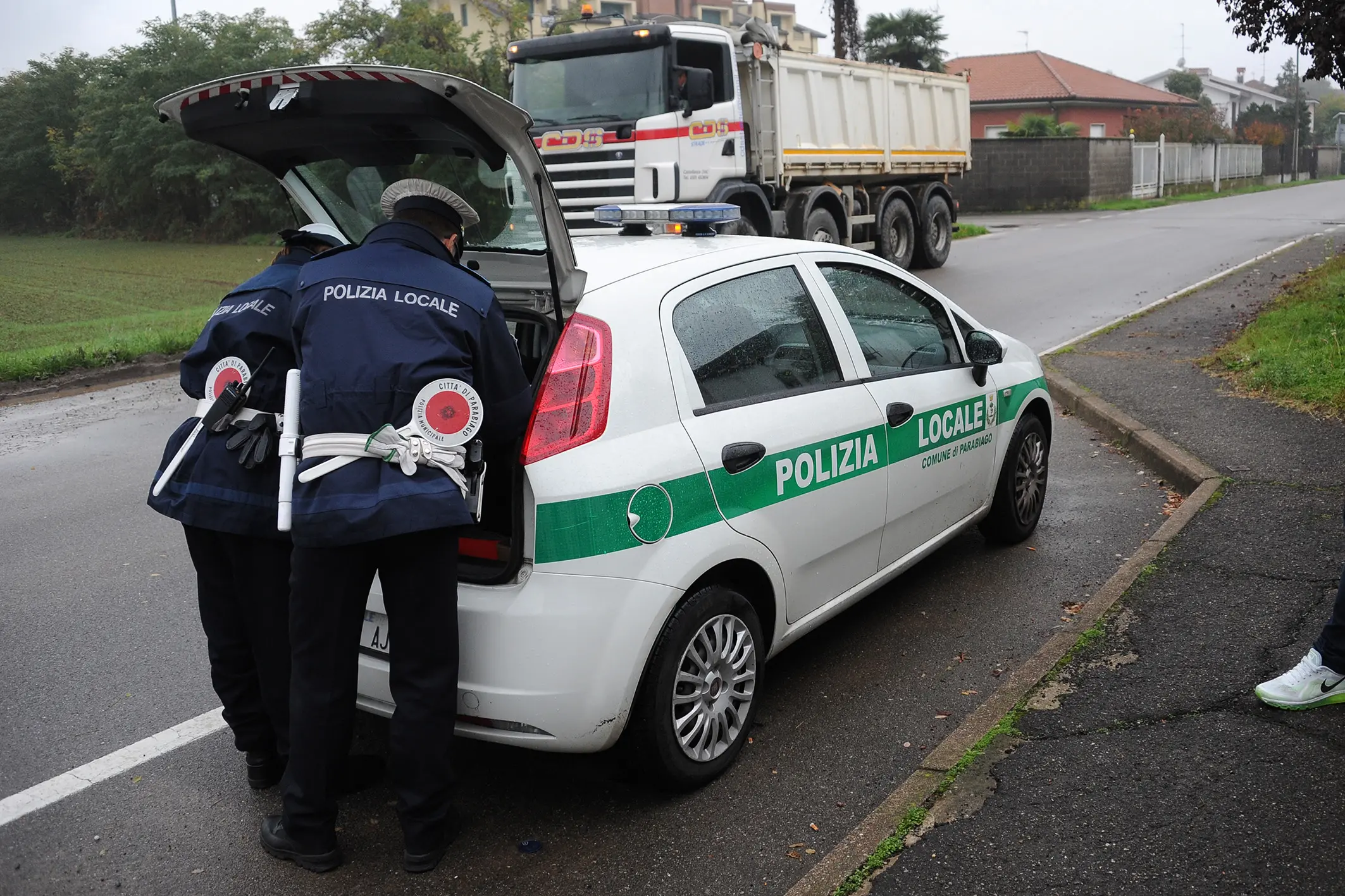 Prevalle, incidente fra due auto: tra i feriti anche due bimbi piccoli