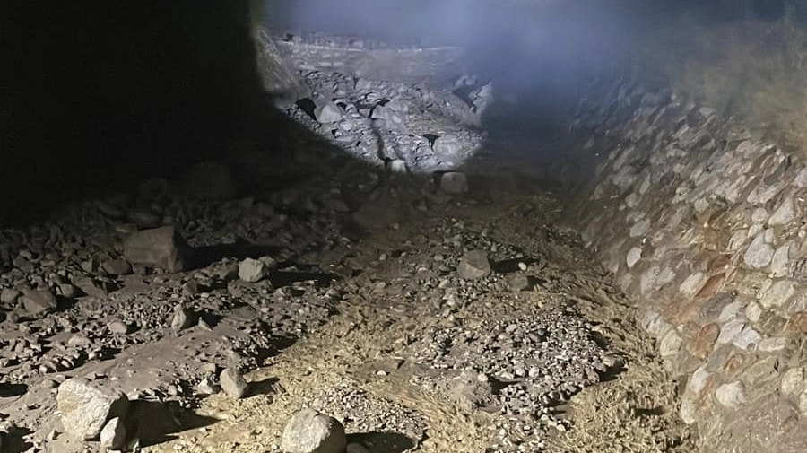 Materiale roccioso caduto a Sonico (Foto facebook sindaco)