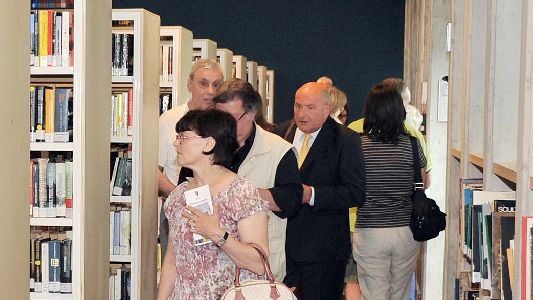 Sistema bibliotecario. Alcuni Comuni si defilano Sistema bibliotecario. Alcuni Comuni si defilano