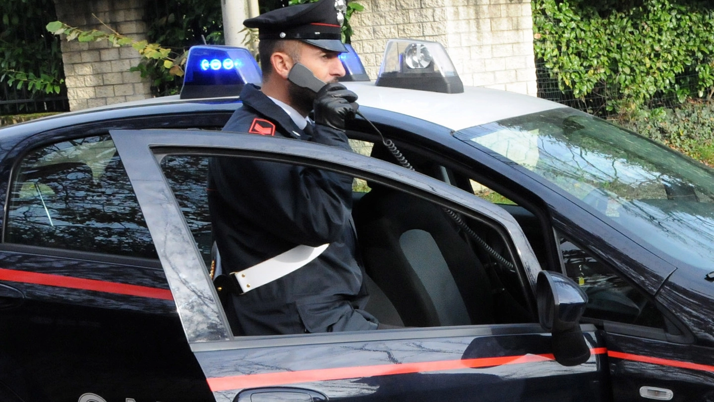 Intervento dei carabinieri (archivio)
