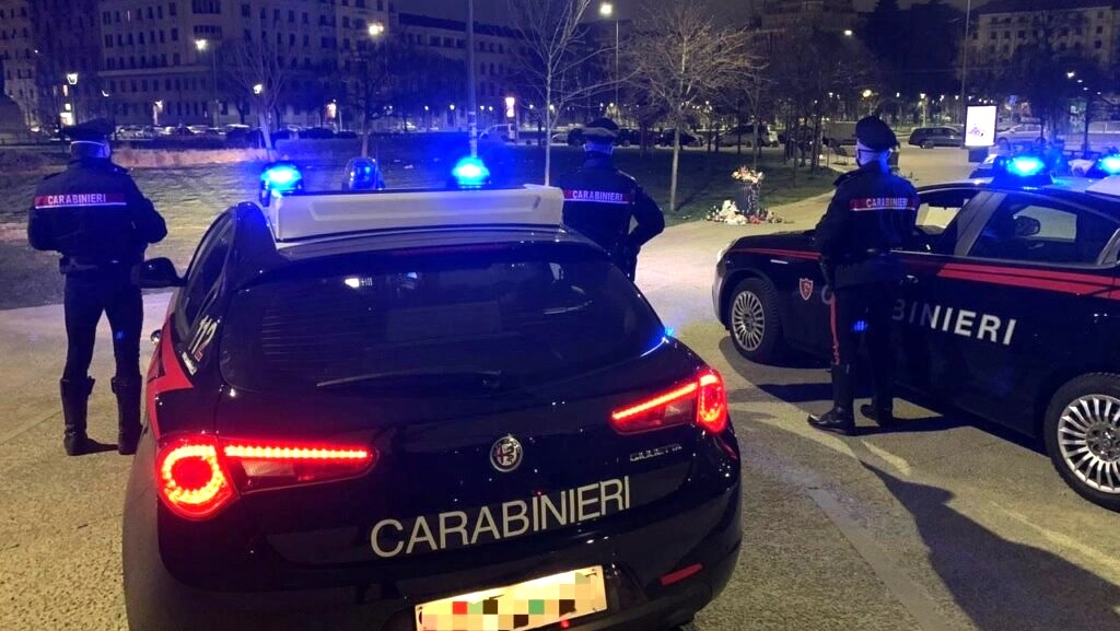 Nottata impegnativa anche per i carabinieri (foto d'archivio)