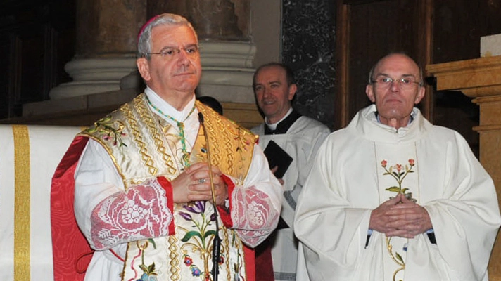 Monsignor Francesco Beschi, vescovo di Bergamo, ha accusato un malore