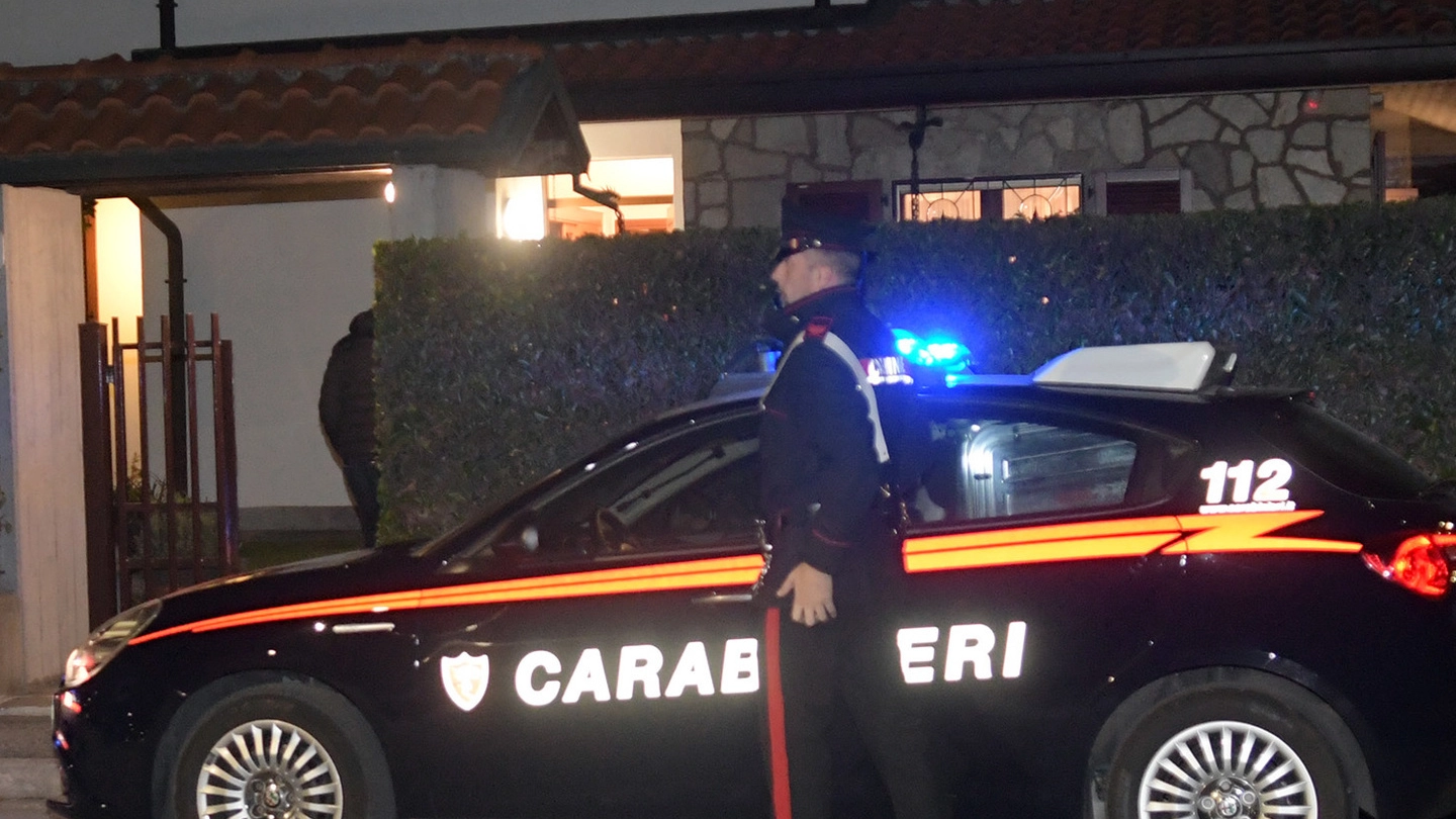 Le indagini sull’accaduto sono affidate ai carabinieri di Chiari (Archivio)