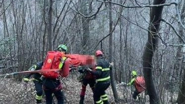Soccorso alpino in azione Aiutate 483 persone Al primo posto le cadute Soccorso alpino in azione Aiutate 483 persone Al primo posto le cadute