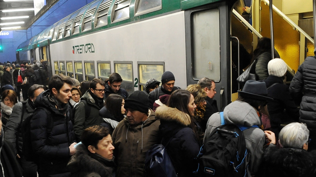 Pendolari della linea Milano-Mortara (Studiosally)