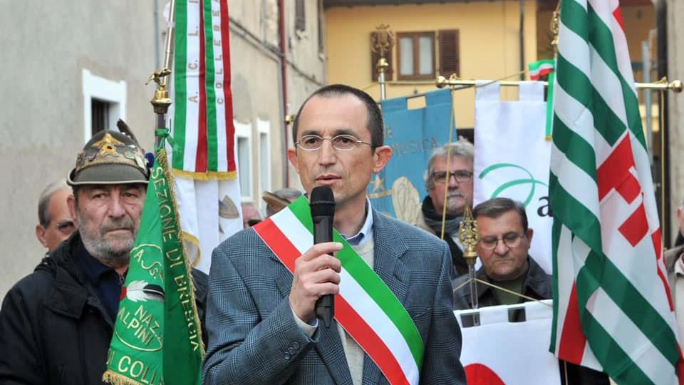 Migliaia di persone fuori. Il dubbio della gestione Migliaia di persone fuori. Il dubbio della gestione