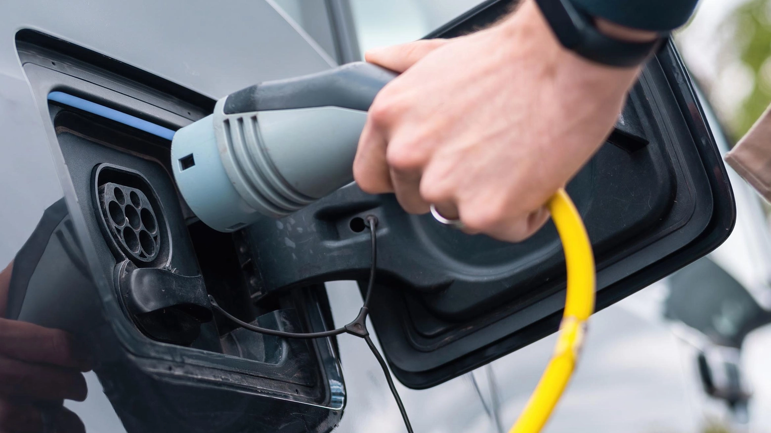 In arrivo sedici colonnine di ricarica per auto elettriche a Rho
In arrivo sedici colonnine di ricarica per auto elettriche a Rho