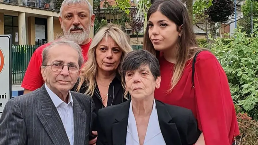 La famiglia Falcone all’inaugurazione della targa per Mimmo nel maggio 2022