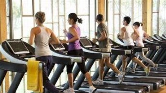 Dal tapis roulant agli armadietti In cella due ladri da palestra Prima i pesi, poi via gli orologi Dal tapis roulant agli armadietti In cella due ladri da palestra Prima i pesi, poi via gli orologi