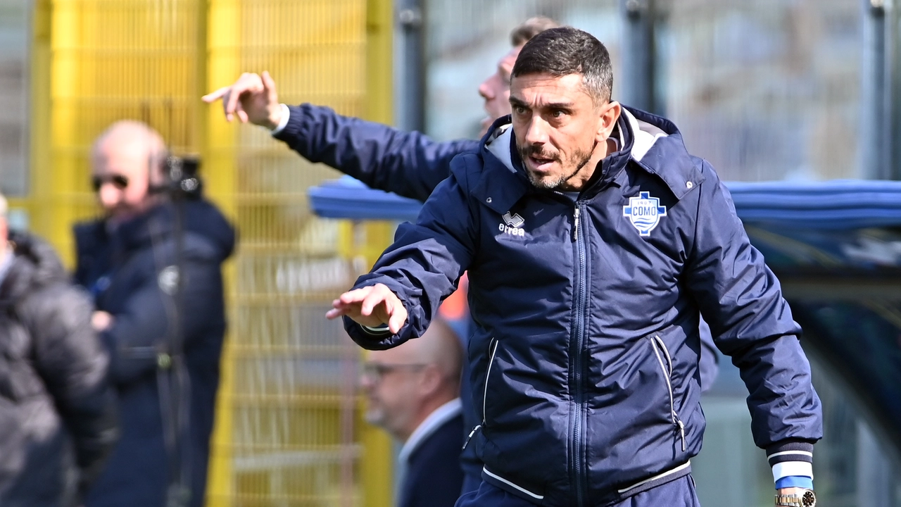 Calcio serie B, il Como affonda a Venezia e saluta i playoff