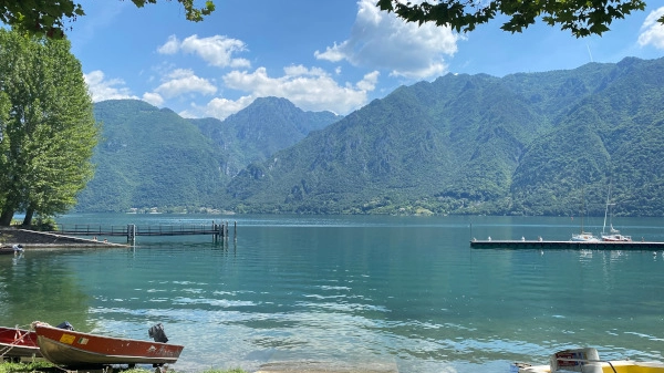 Le ricerche nel lago di Idro si sono prolungate per un paio d'ore Le ricerche nel lago di Idro si sono prolungate per un paio d'ore